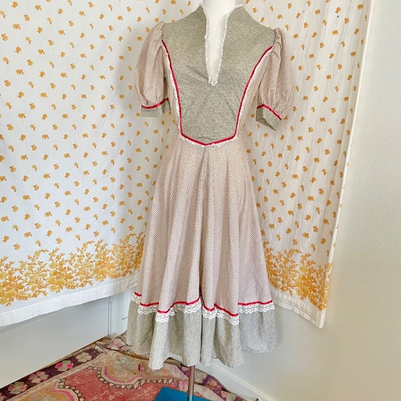 Handmade Prairie Dress Cottagecore Small Red Green Lace Puff Sleeve Vintage - Picture 7 of 7